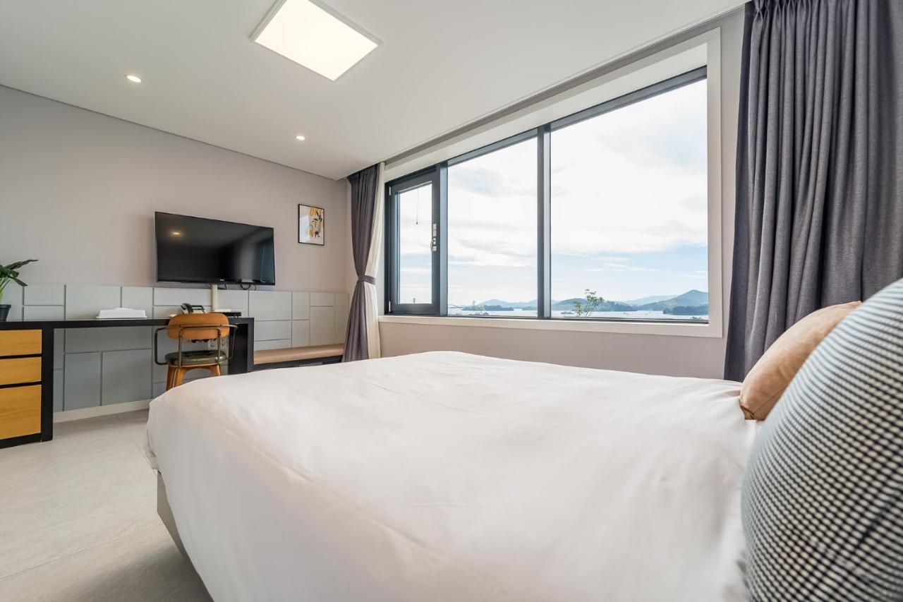 Arte Resort Spa&Pool Villa Sacheon Exterior foto